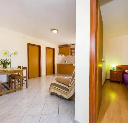 Appartement Elvir Nin