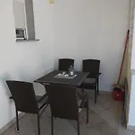 Elvir Apartamento Nin