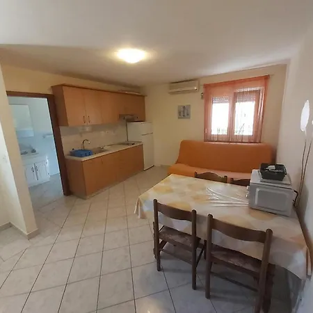 Elvir Apartment