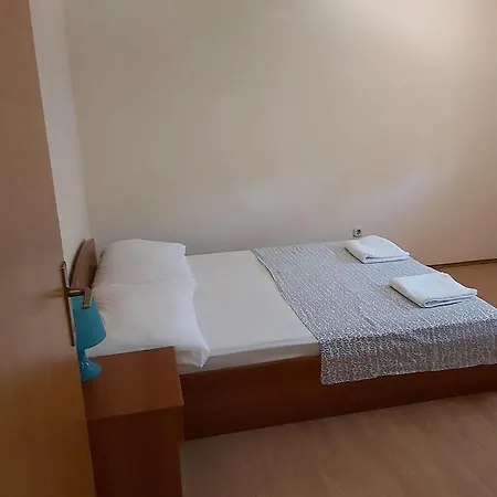 Apartment Elvir *