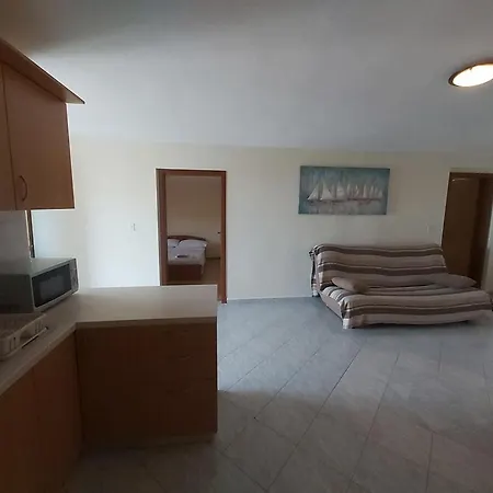 Elvir Apartamento Nin