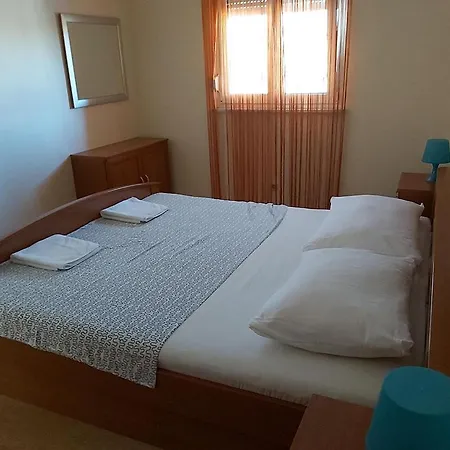 Elvir Apartment Nin